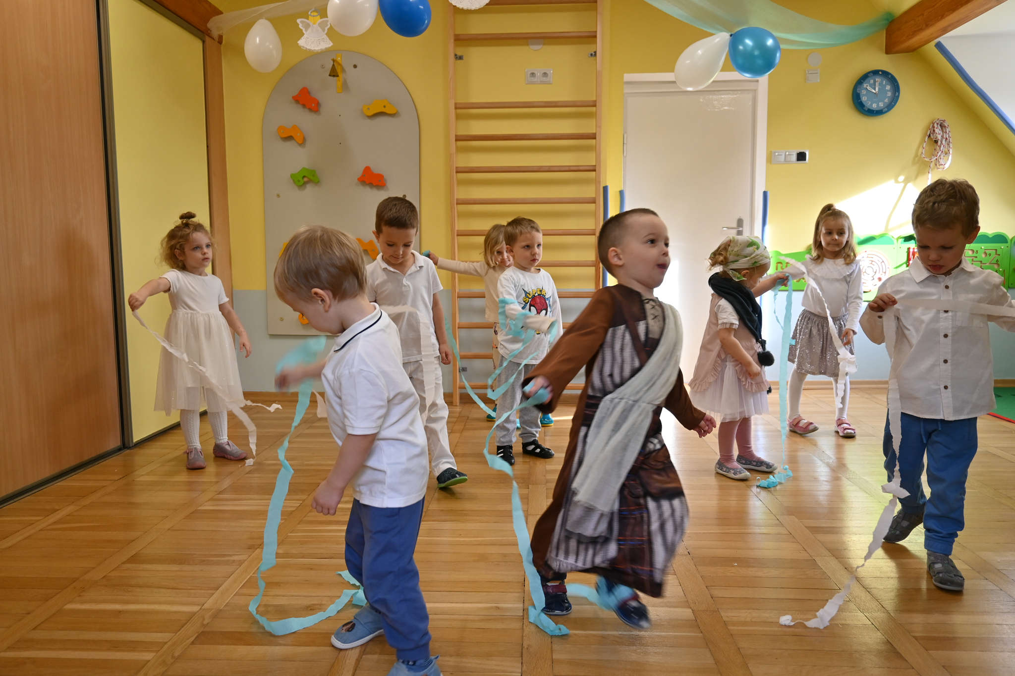 Bal świętych